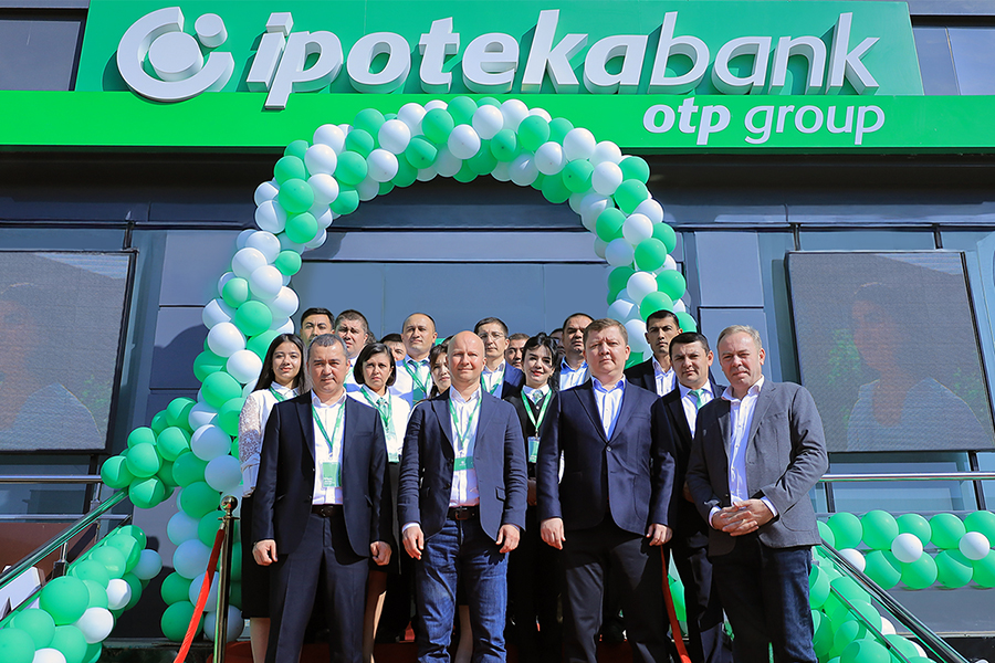 Ipoteka Bank OTP Group Farg‘ona vodiysida yangi “Yangi Namangan” bank xizmatlari markazini ishga tushirdi